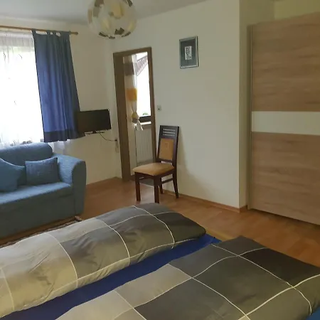 Pension-puttlachtal * Pottenstein