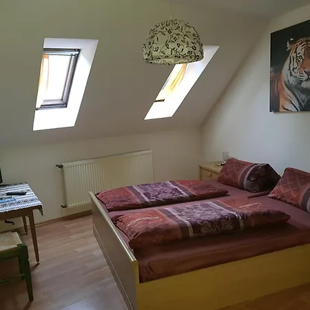 Pension-puttlachtal * Pottenstein