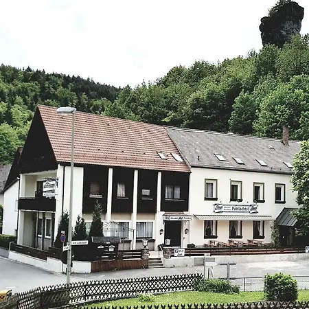 Pension-puttlachtal Pensión Pottenstein